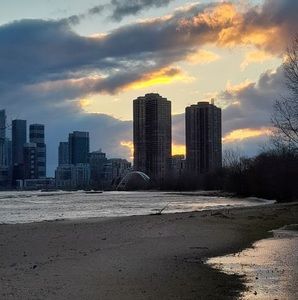 Meet your Posher, Arol